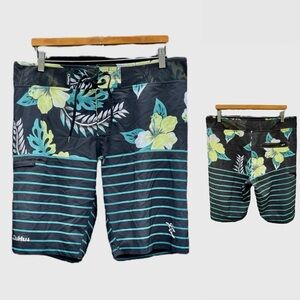 Da Hui Teal Floral Stripe Board Shorts 34